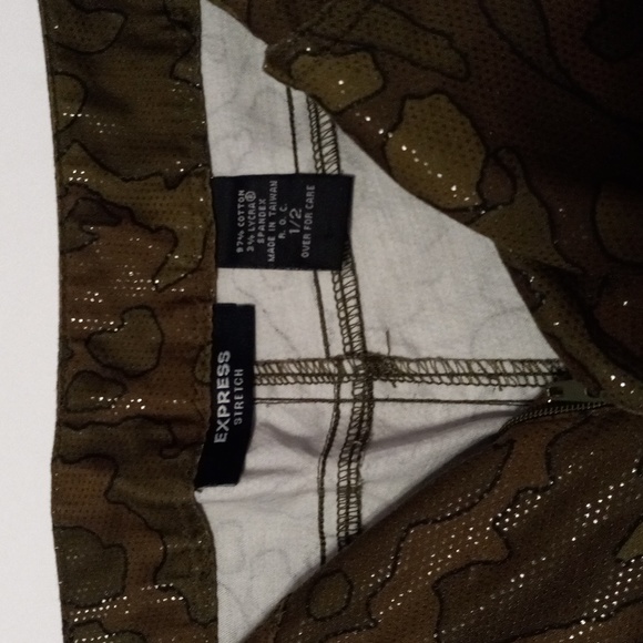 Express pants - Picture 4 of 4